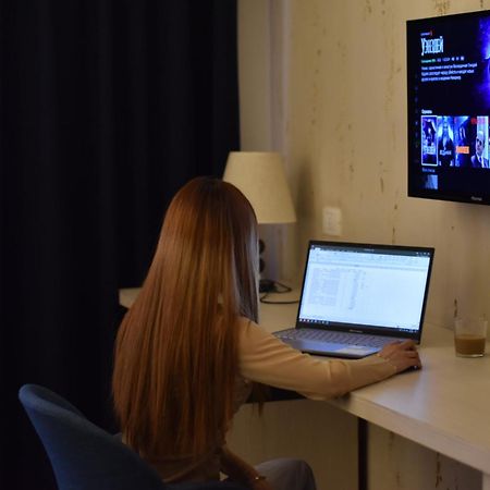 4Room Hotel 예레반 외부 사진