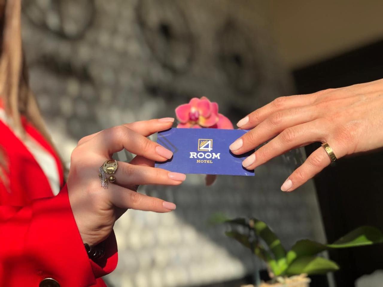 4Room Hotel 예레반 외부 사진