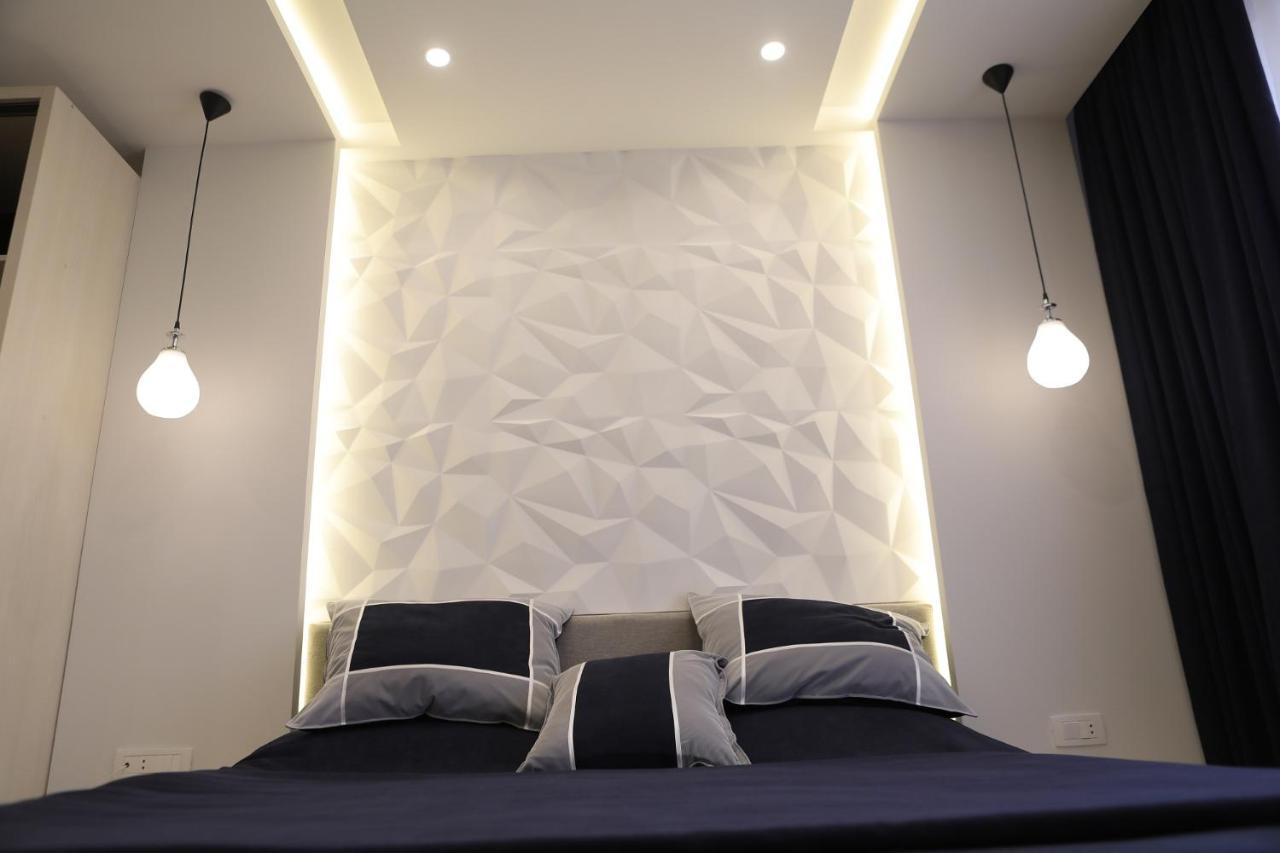 4Room Hotel 예레반 외부 사진